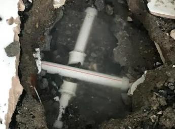达日阳台漏水维修公司为您分享楼上楼下漏水怎么处理